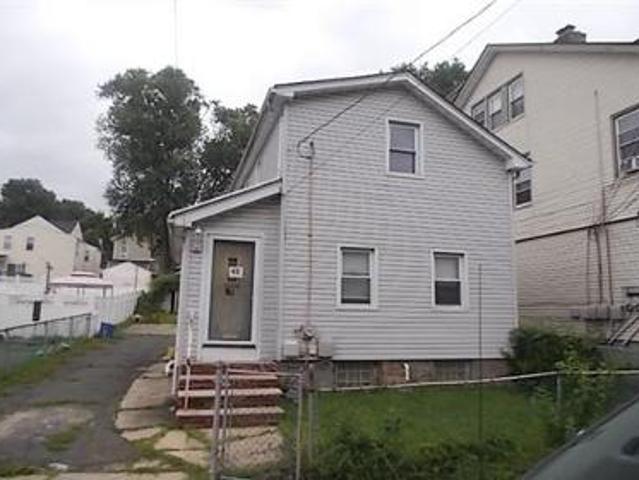 House for sale in Bloomfield, New Jersey