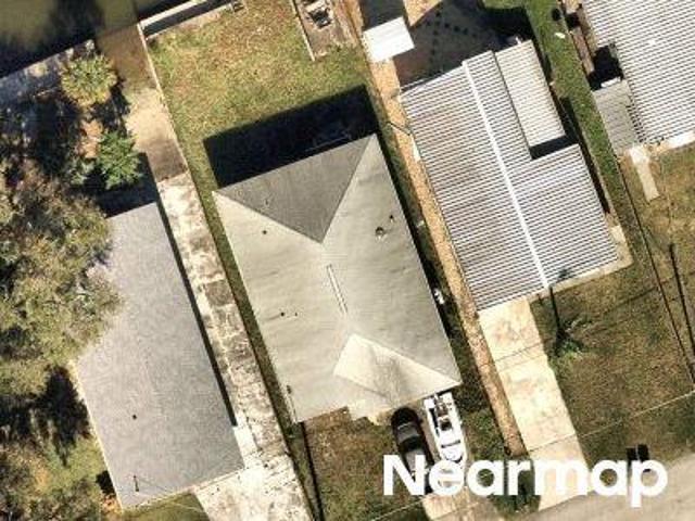 House for sale in Edgewater