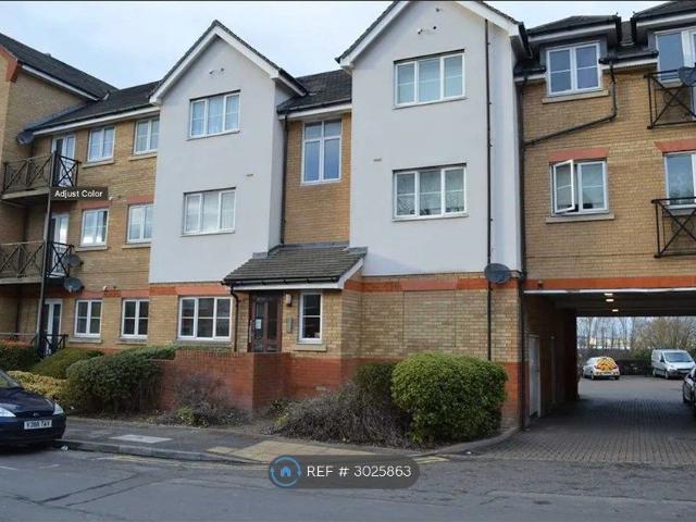 Apartment for rent in Worcester Park Estate, Monks Orchard