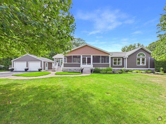 House for sale in Manchester, Maine