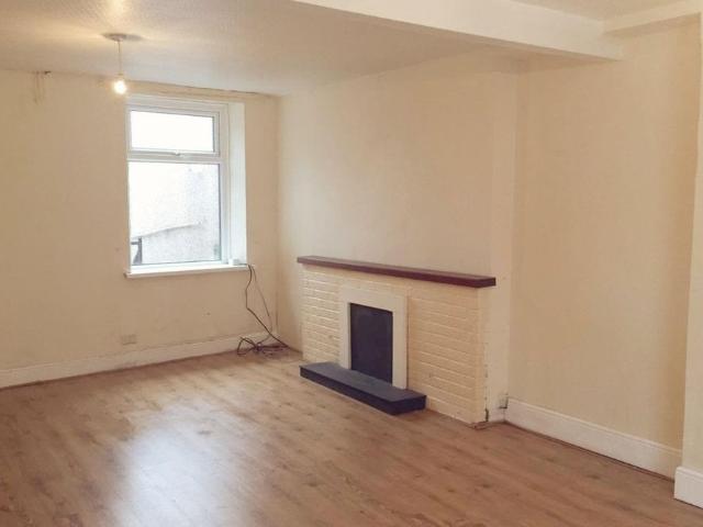 Apartment for rent in Tonypandy, Penygraig