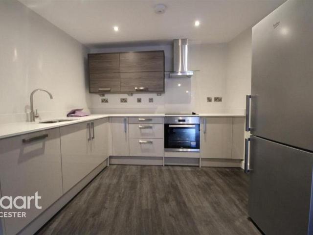Apartment for rent in St Matthew's, Leicester