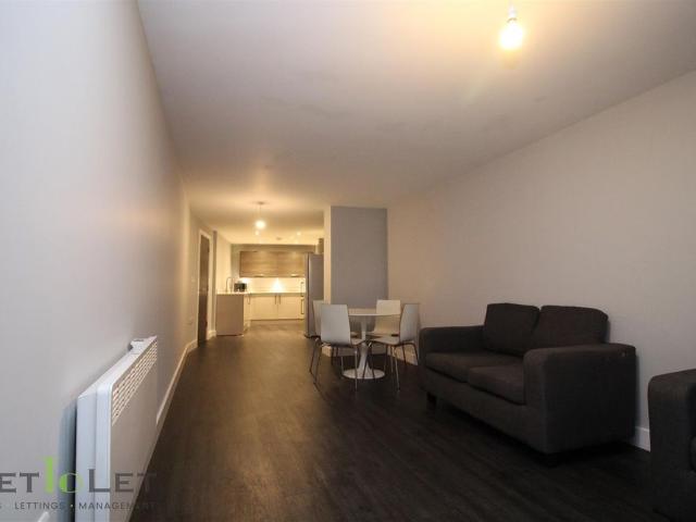 Apartment for rent in Highfields, Old Wharf