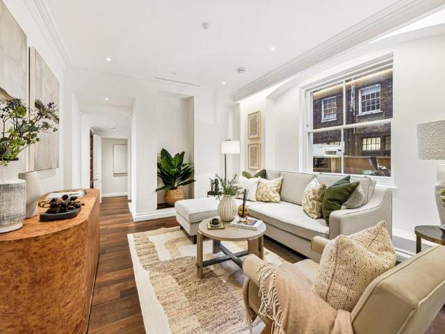 House for rent in Mayfair, Greater London
