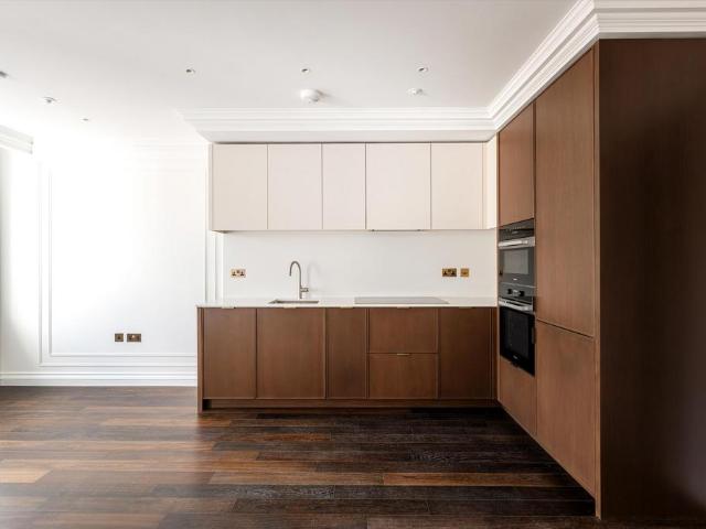 House for rent in Mayfair, Greater London