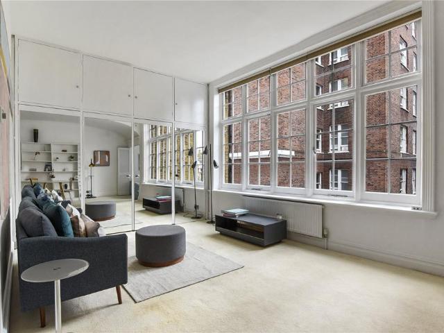 House for rent in Mayfair, Greater London