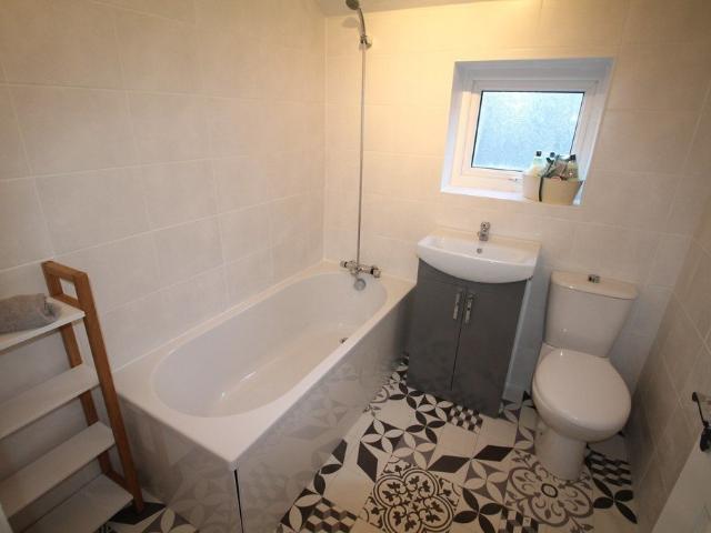 House for rent in Wishaw, Shieldmuir