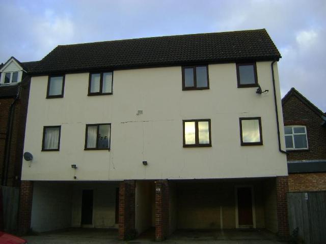 Studio for rent in Petersfield, Bolton Low Houses