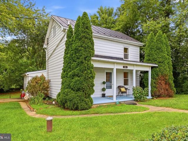House for sale in Charles Town, West Virginia