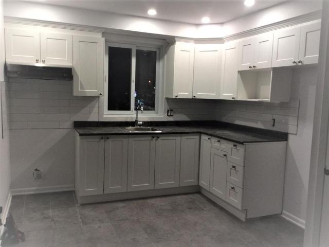 Apartment for rent in Les Rivières, Québec
