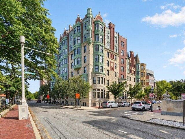 Condo for sale in Fenway, Boston