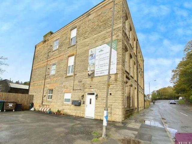House for sale in Charlestown, Charlesworth