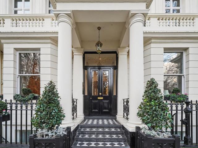 House for rent in South Kensington, Greater London