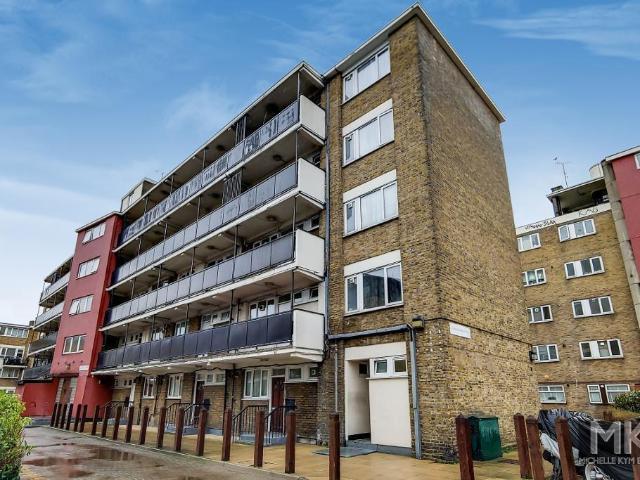 Apartment for rent in Limehouse, Greater London