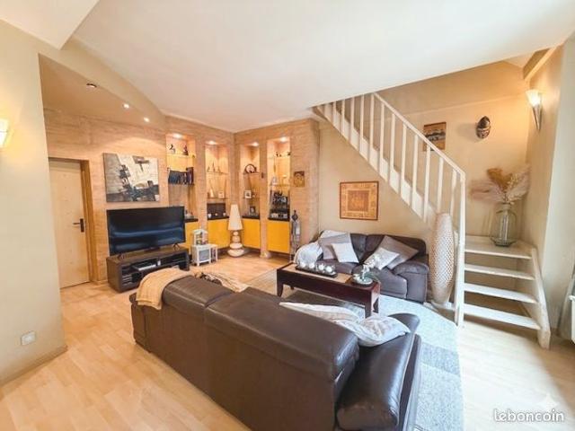 Maison vente à Charleville-Mézières, Charleville-mézières