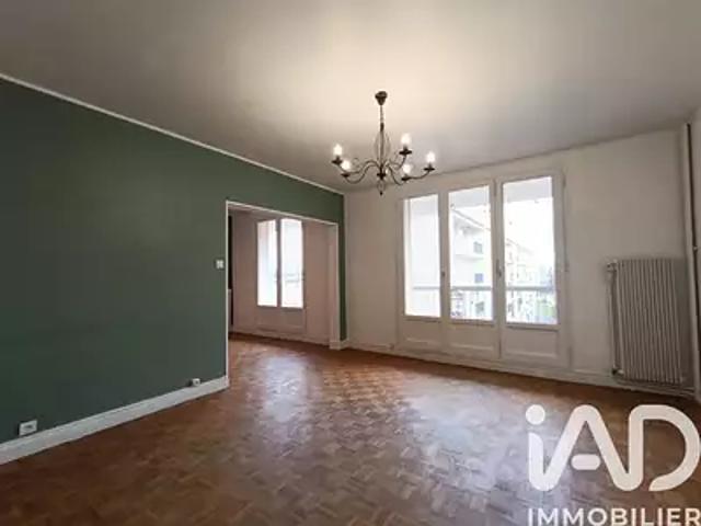 Appartement vente à Charleville-Mézières, Charleville-mézières