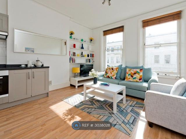 Apartment for rent in London Borough of Hammersmith and Fulham, Greater London