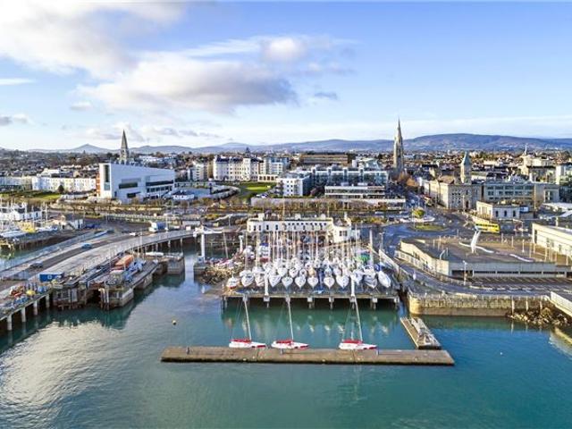 Apartment to rent in Dun Laoghaire