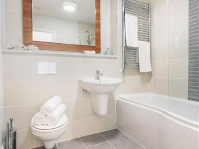 Flat to rent in Dun Laoghaire, North Tipperary