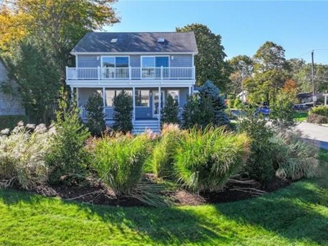 House for sale in Potowomut, Warwick