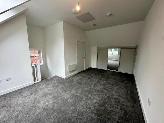 Apartment for rent in Cross Gates, West Yorkshire