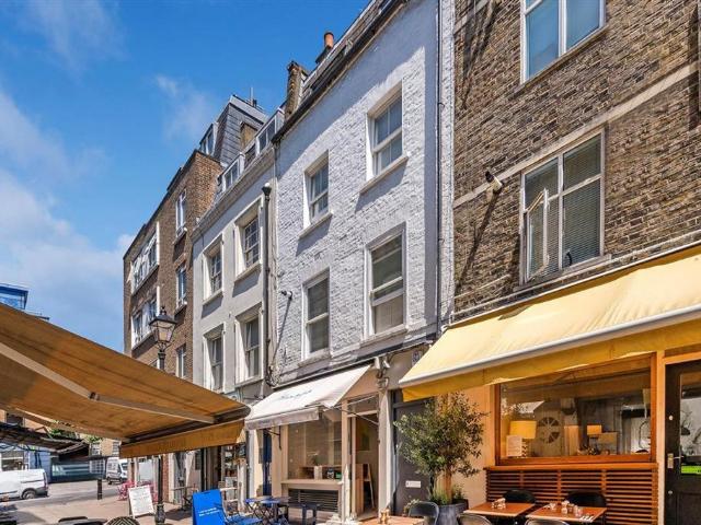House for rent in Fitzrovia, Greater London