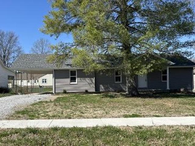 House for sale in Marion