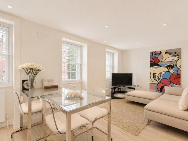 House for rent in Fitzrovia, Greater London