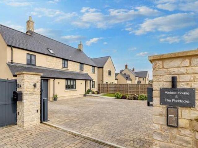 House for sale in Lyons, Greater London