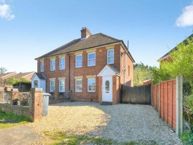 House for sale in Barton Stacey, Hampshire