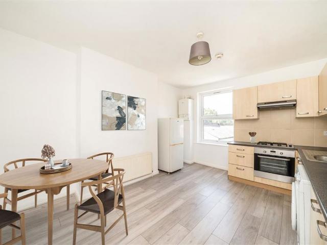 Apartment for rent in Charlton, Greater London