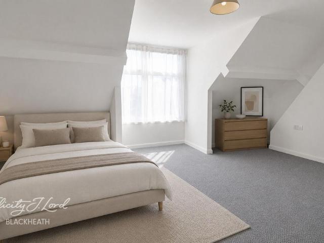 Apartment for rent in Charlton, Greater London