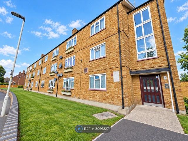 Apartment for rent in London Borough of Barking and Dagenham, Greater London
