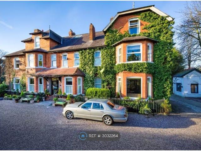 Apartment for rent in Sale Moor, Trafford Park