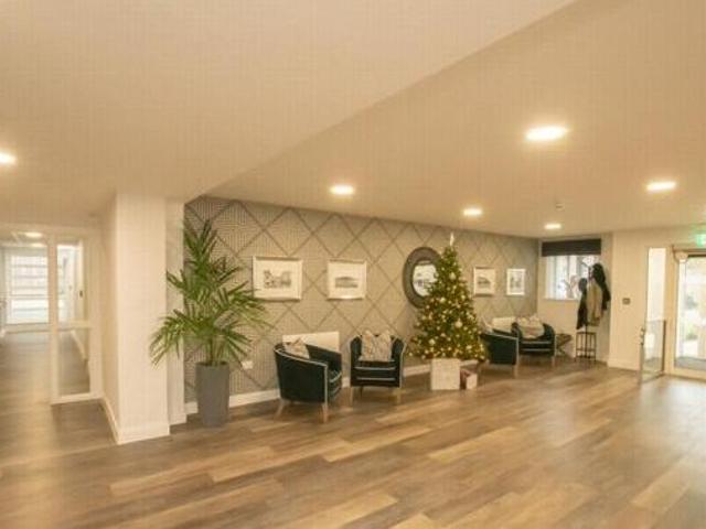 House for sale in Tower Hamlets, Ash