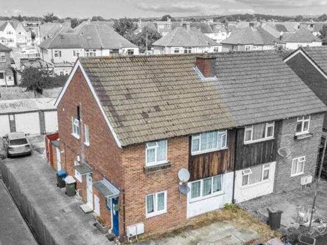 House for sale in Greater London