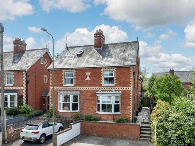 House for sale in Charlton, Vale of White Horse