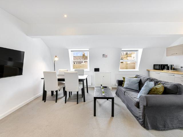 House for rent in Pimlico, Greater London