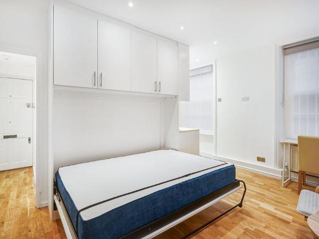 Apartment for rent in Pimlico, Greater London