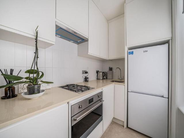 Apartment for rent in Pimlico, Greater London