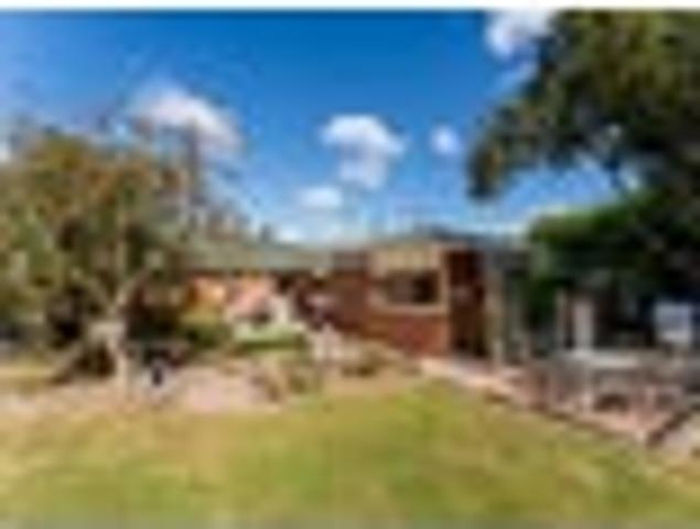 House for sale in Otakou