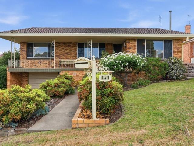 House for sale in West Tamworth, Tamworth