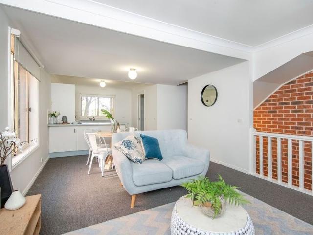 Apartment for rent in Newcastle, Newcastle-Maitland