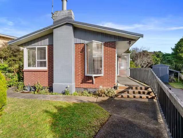 House for rent in Otakou