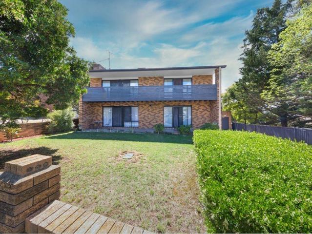House for sale in Queanbeyan, New South Wales