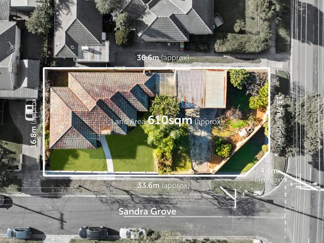 House for sale in Bentleigh