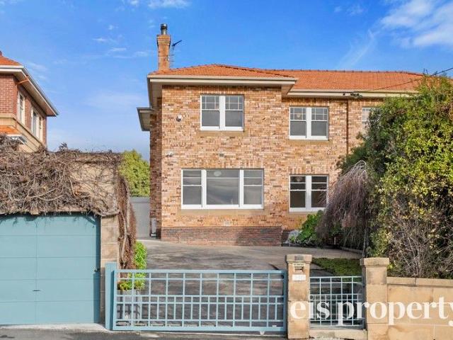 House for sale in New Town