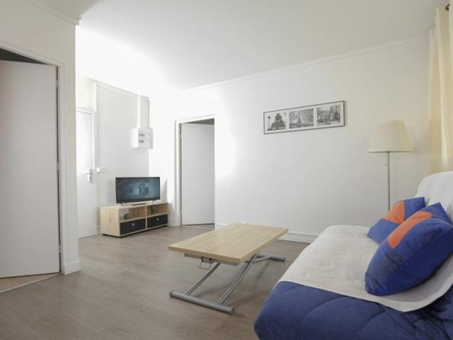 Studio location à Nanterre, Villeneuve-la-garenne