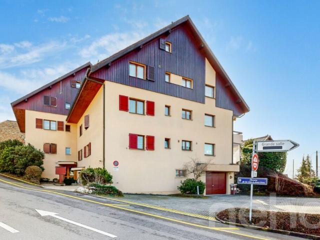 Attikawohnung kaufen in Mont-sur-Lausanne, Waadt