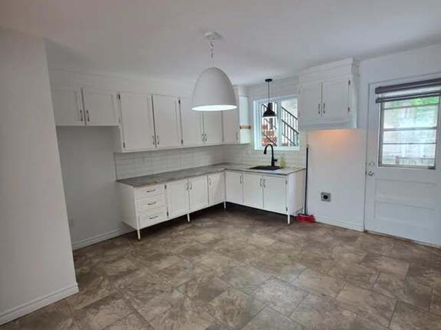 Apartment for rent in La Haute-gaspésie, Quebec